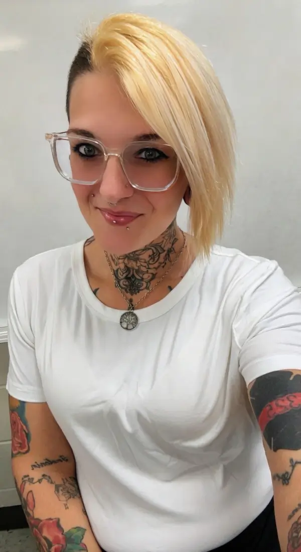 Photo of Jessica Wiley